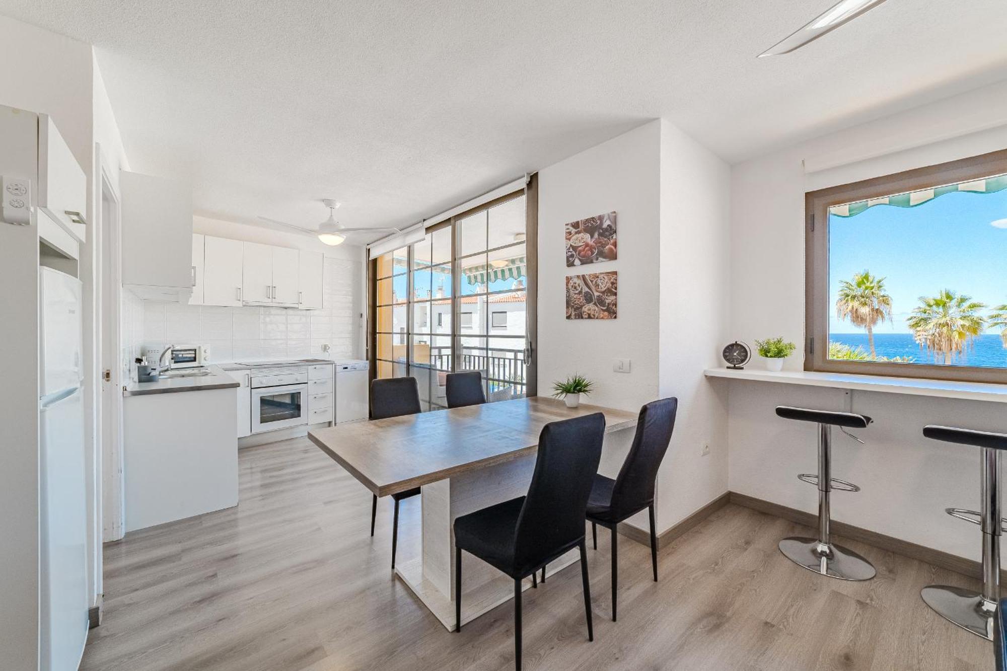 פוארטו דה סנטיאגו Family Apartment With 3 Bedrooms And Balcony Near Los Gigantes And Ocean מראה חיצוני תמונה